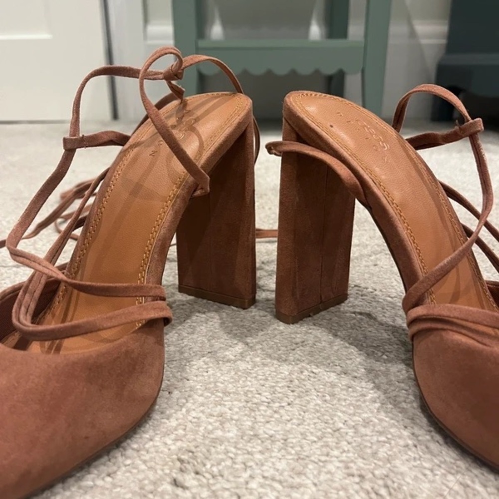 Elegant Brown Strappy Block Heel Women's Shoes